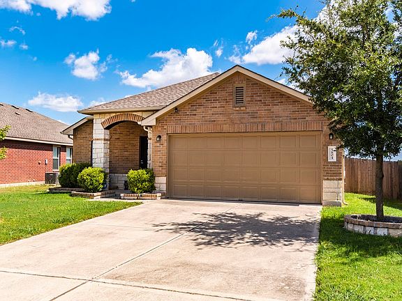 3rd image of 5804 Adair Dr