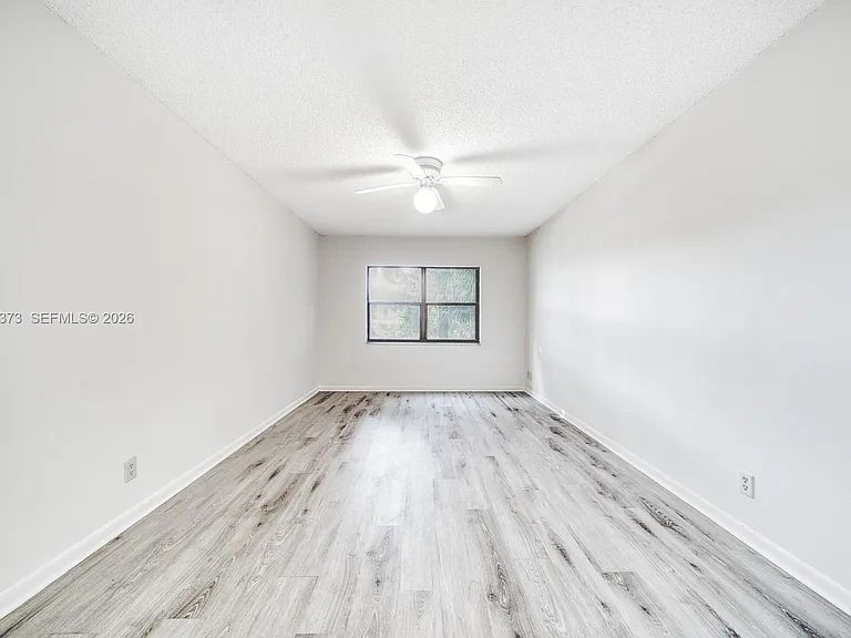 8290 Lake Dr #236 — Photo 14