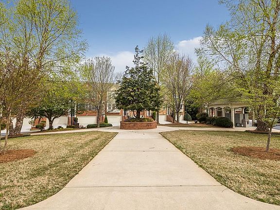 2nd image of 4694 Wehunt Commons Dr SE