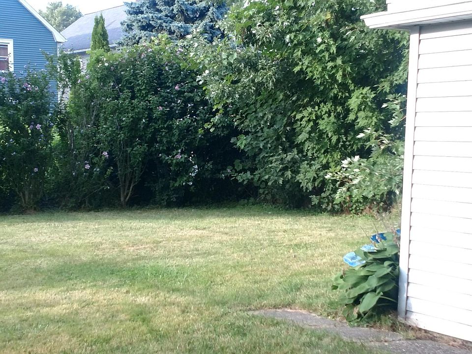 1st image of 146 Crystal Ave