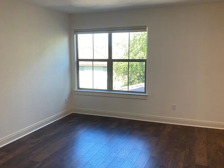 4312 Falconhead Nest Dr — Photo 25