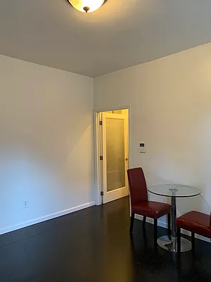 Sold by RC Realty Group of New York Inc | media 6