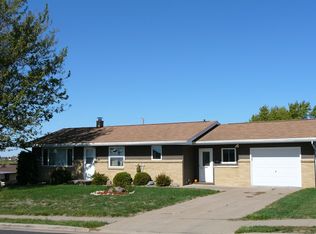 266 St Annave, Dickeyville, WI 53808