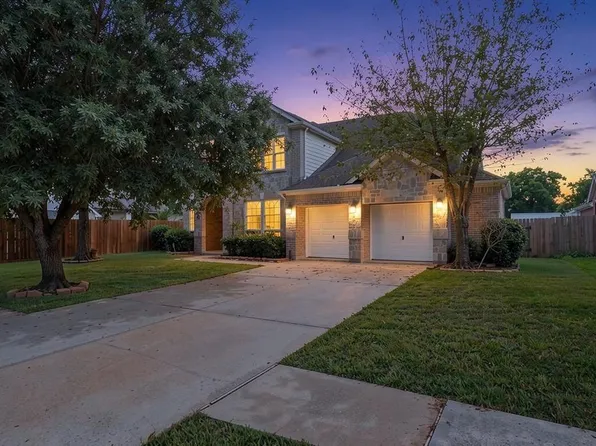 3011 Grand Lakeview Dr, Spring, TX 77388