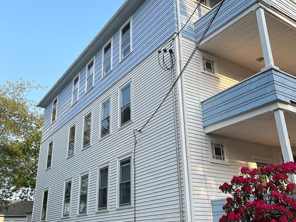 1st image of 445 Burritt Street
