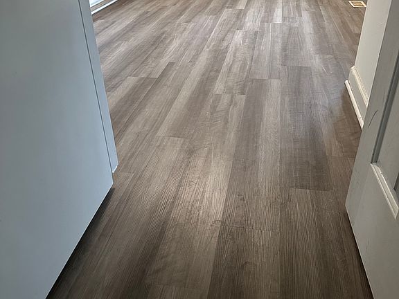 5th image of 2248 Reliance Dr