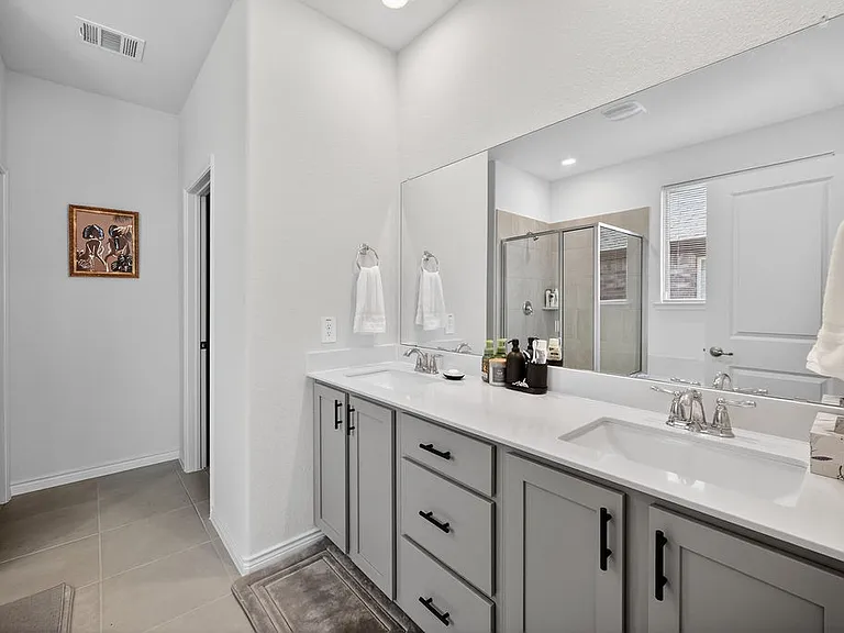10601 Autumn Leaves Ln — Photo 26