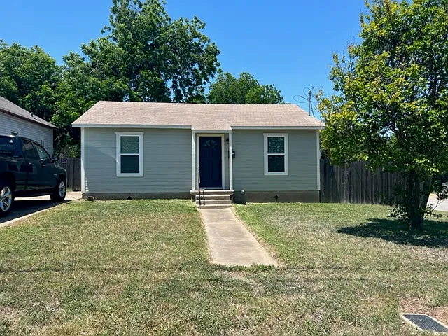 Cute house near Downtown Waco! — Photo 1