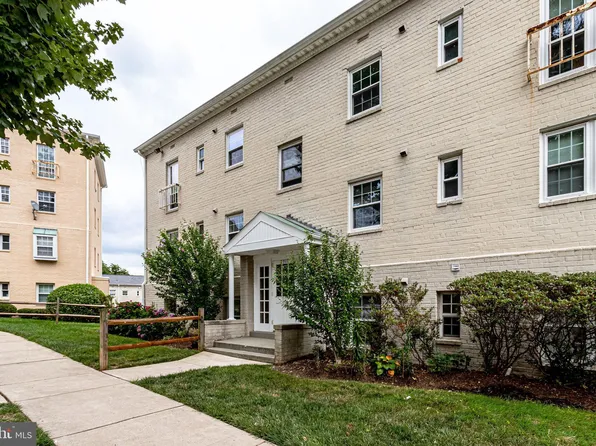 2911 Willston Pl APT 101, Falls Church, VA 22044