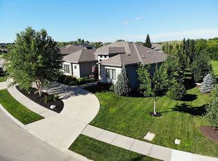 2115 S 209th St, Elkhorn, NE 68022