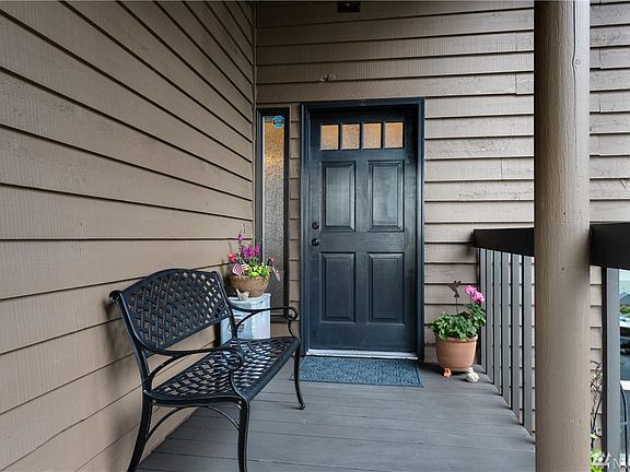 5th image of 3013 86th Ave E