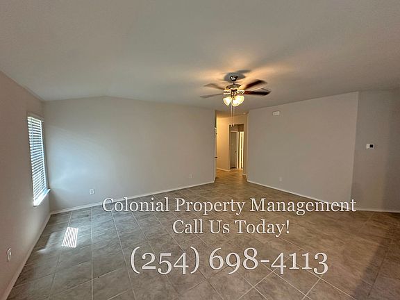 4th image of 2424 Elba Dr