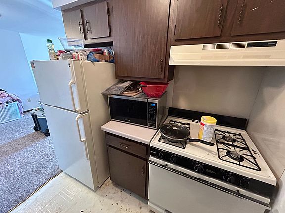 2nd image of 11244 W National Ave APT 203