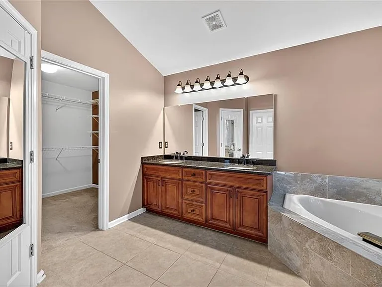 3378 Willbrooke Ct — Photo 19