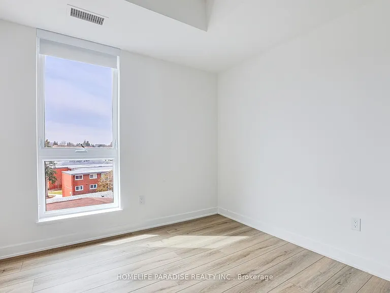 312 Erb St W #416 — Photo 36