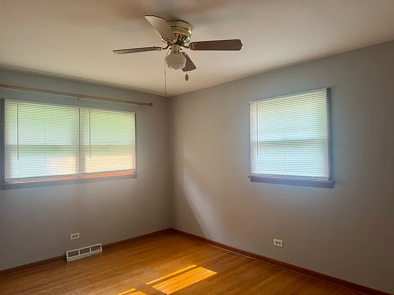 5341 Grand Ave — Photo 7