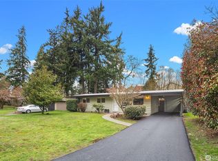 12032 SE 42nd St, Bellevue, WA 98006