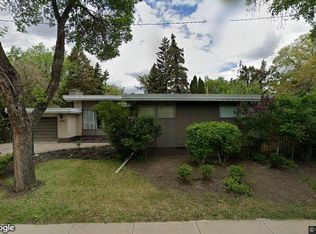 104 Shannon Rd, Regina, SK S4S 5A8
