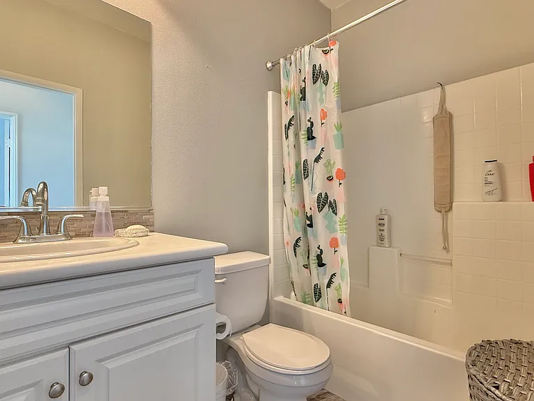 1625 Waterlily Way — Photo 30