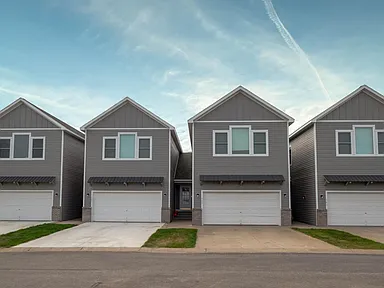 122 Cedar Path, Eagle Lake, MN 56024