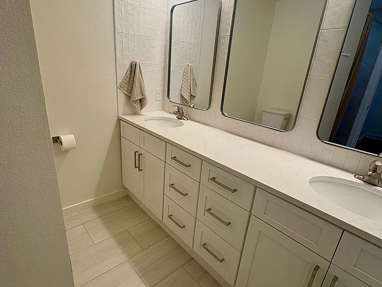 2619 Rountree Dr — Photo 11