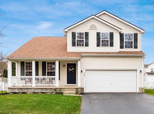 1353 Wild Horse Dr, Grove City, OH 43123