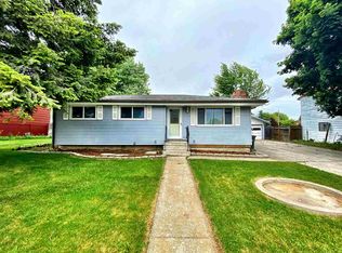 918 14th St, Davenport, WA 99122