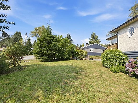 2nd image of 1022 Rosamund Rd
