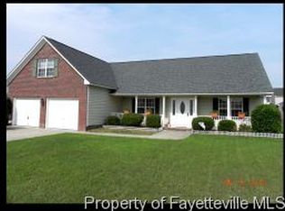 164 Scotland Dr, Spring Lake, NC 28390