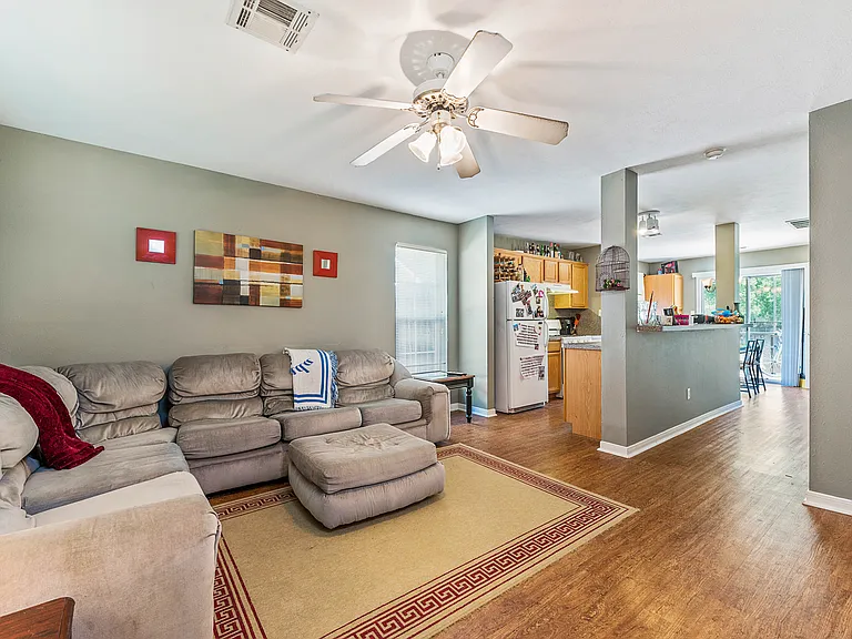 2413 Pintail Loop — Photo 4