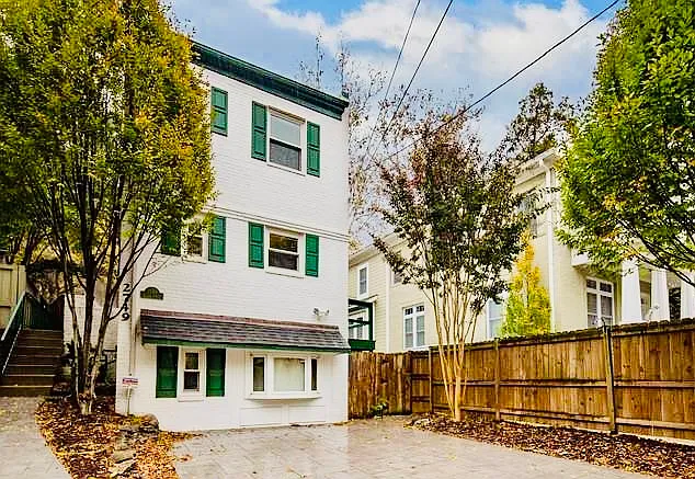 2749 Arizona Ave NW — Photo 1
