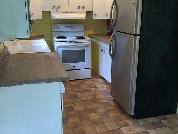5th image of 8518 NE 110th Pl