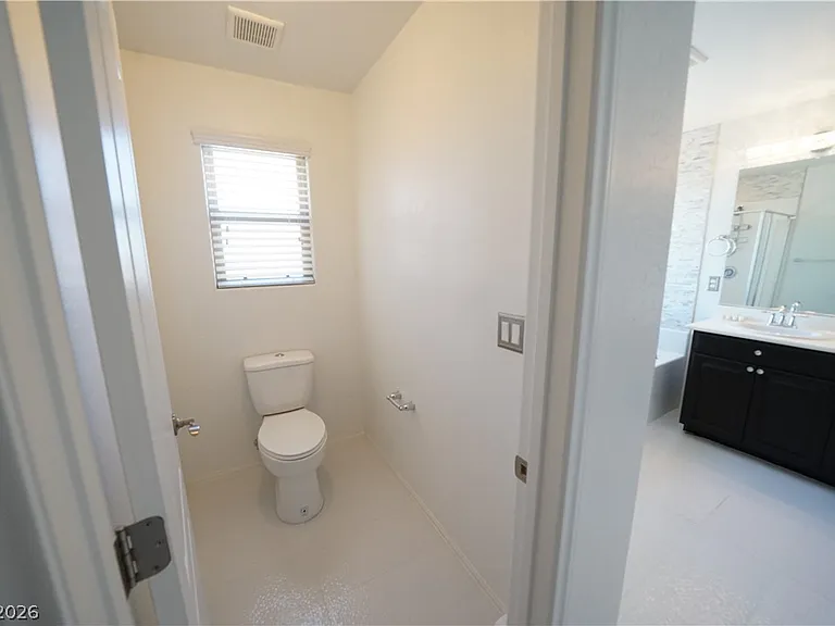 880 Cool Aquamarine St — Photo 28