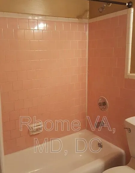 3210 S 28th St #103 — Photo 8