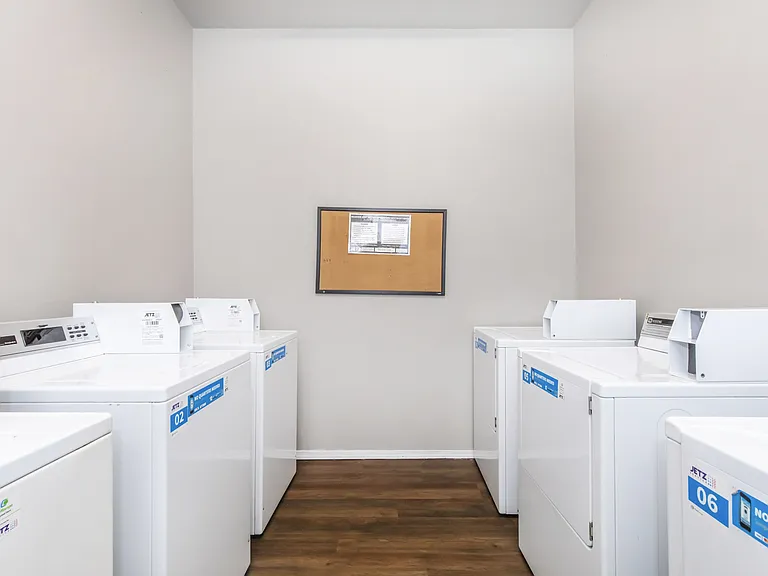 Marion Park Apartments Laundry