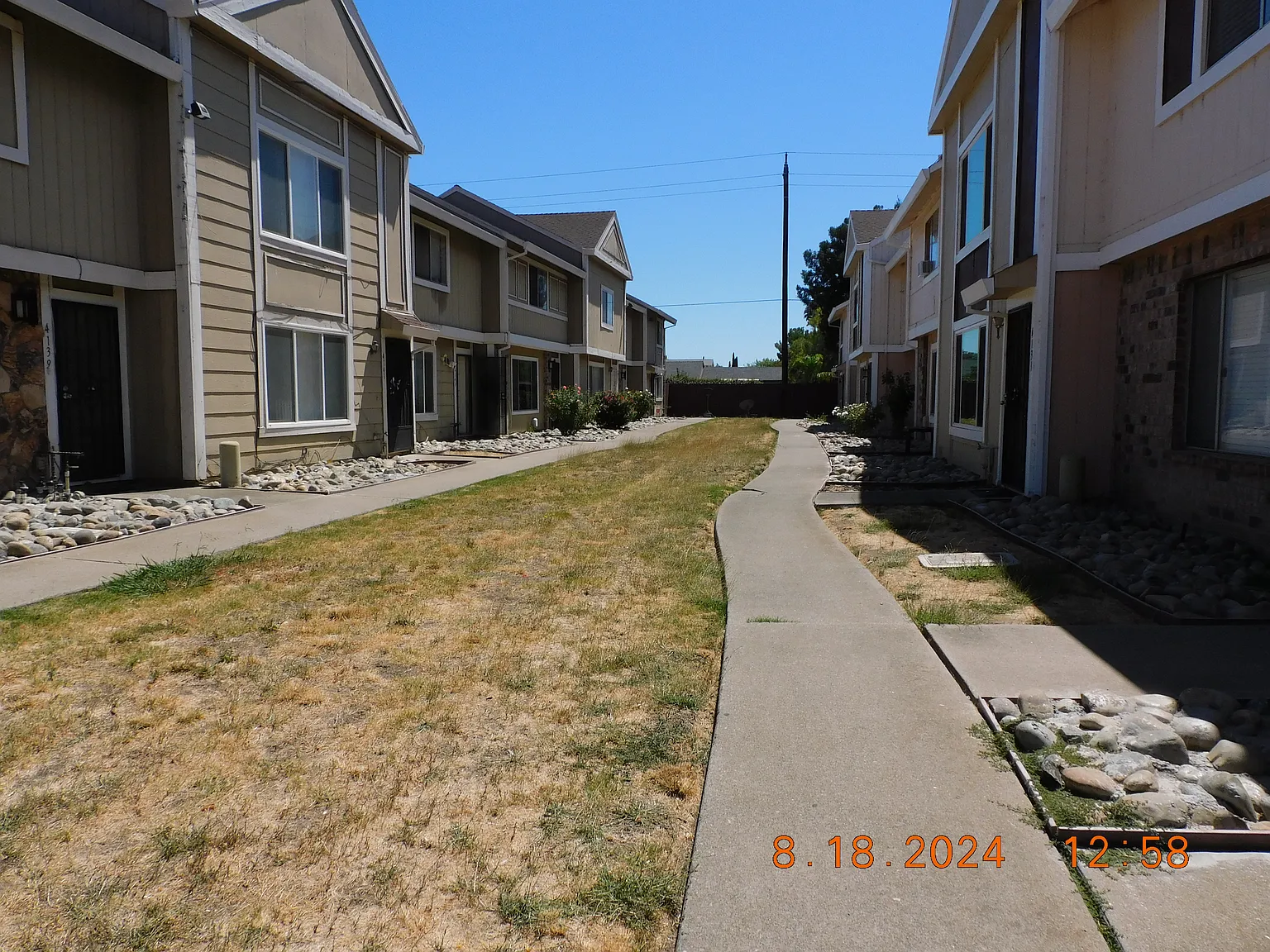 2 bed, 1116 sqft, $2,000 — Photo 2