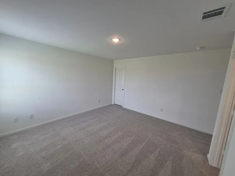3164 Dispatch Dr — Photo 26