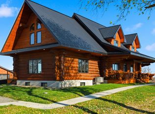 11709 County Road 38 Rd, North Dundas, ON K0C2K0