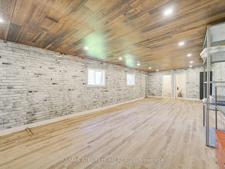 6394 Bethesda Rd E — Photo 8