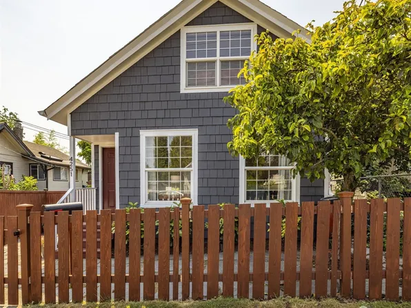 4251 S Juneau \ Street, Seattle, WA 98118