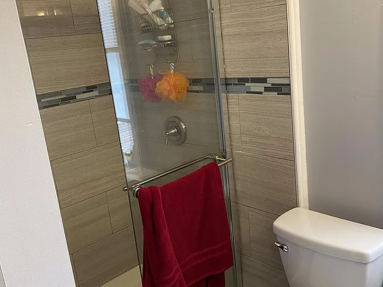 4558 S Justine St #2M — Photo 4