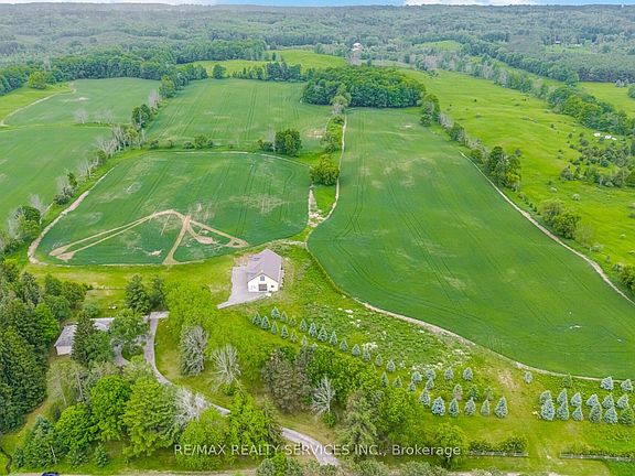 2nd image of 19246 Centreville Creek Rd