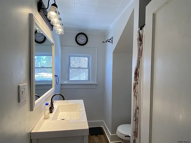 365 Stage Rd — Photo 10