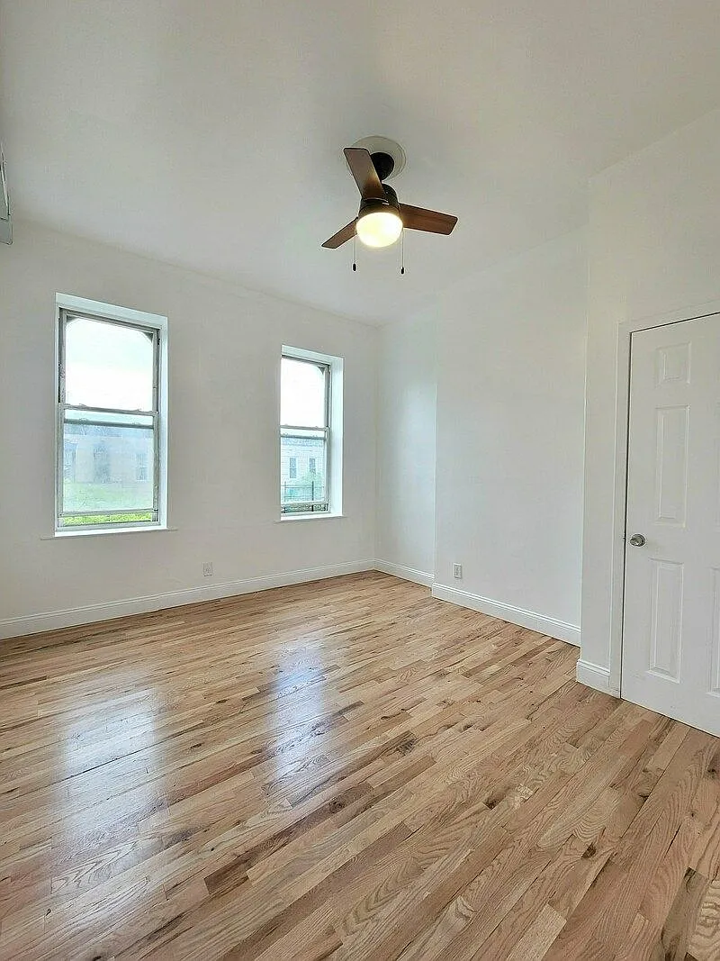656 Mac Donough Street — Photo 1