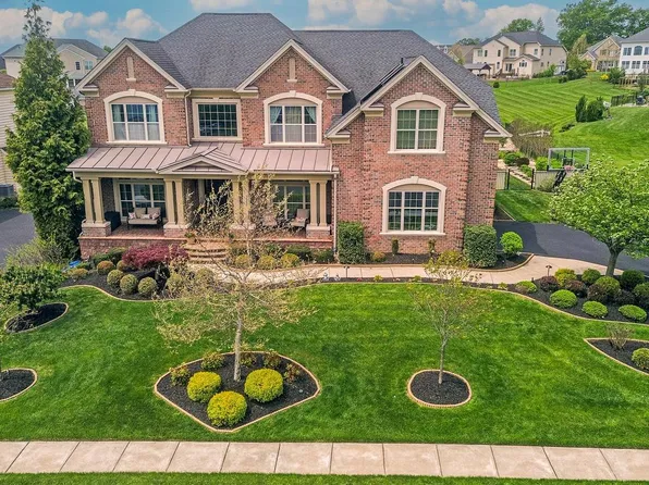 612 Meehan Dr, Warrington, PA 18976
