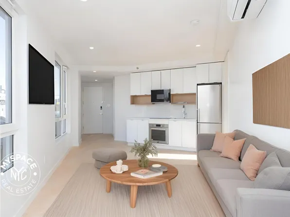 280 Meeker Avenue image 1 of 28