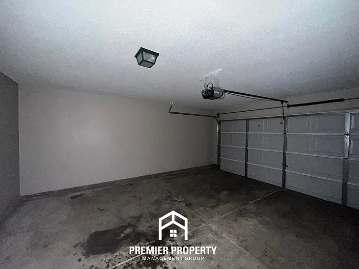 10088 Chariden Dr — Photo 16