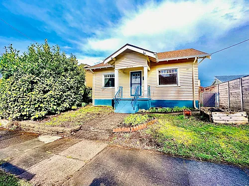 4728 NE 27th Ave Photo 1
