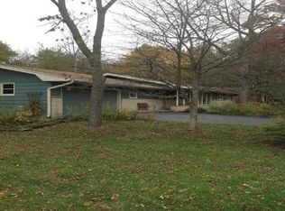 6537 S 123rd St, Franklin, WI 53132