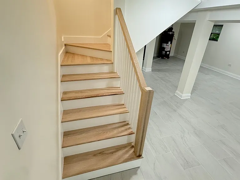 5821 W Gunnison St — Photo 47